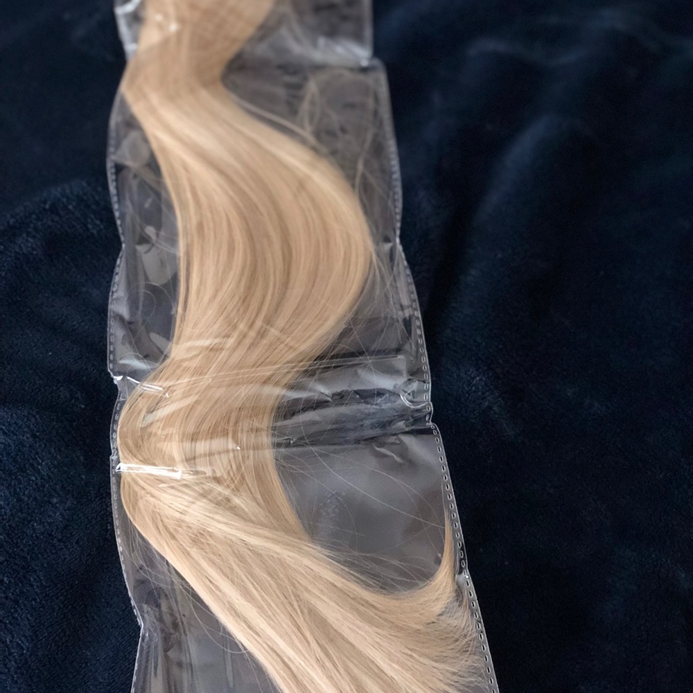 NWT Hidden Wire Synthetic Hair Extension